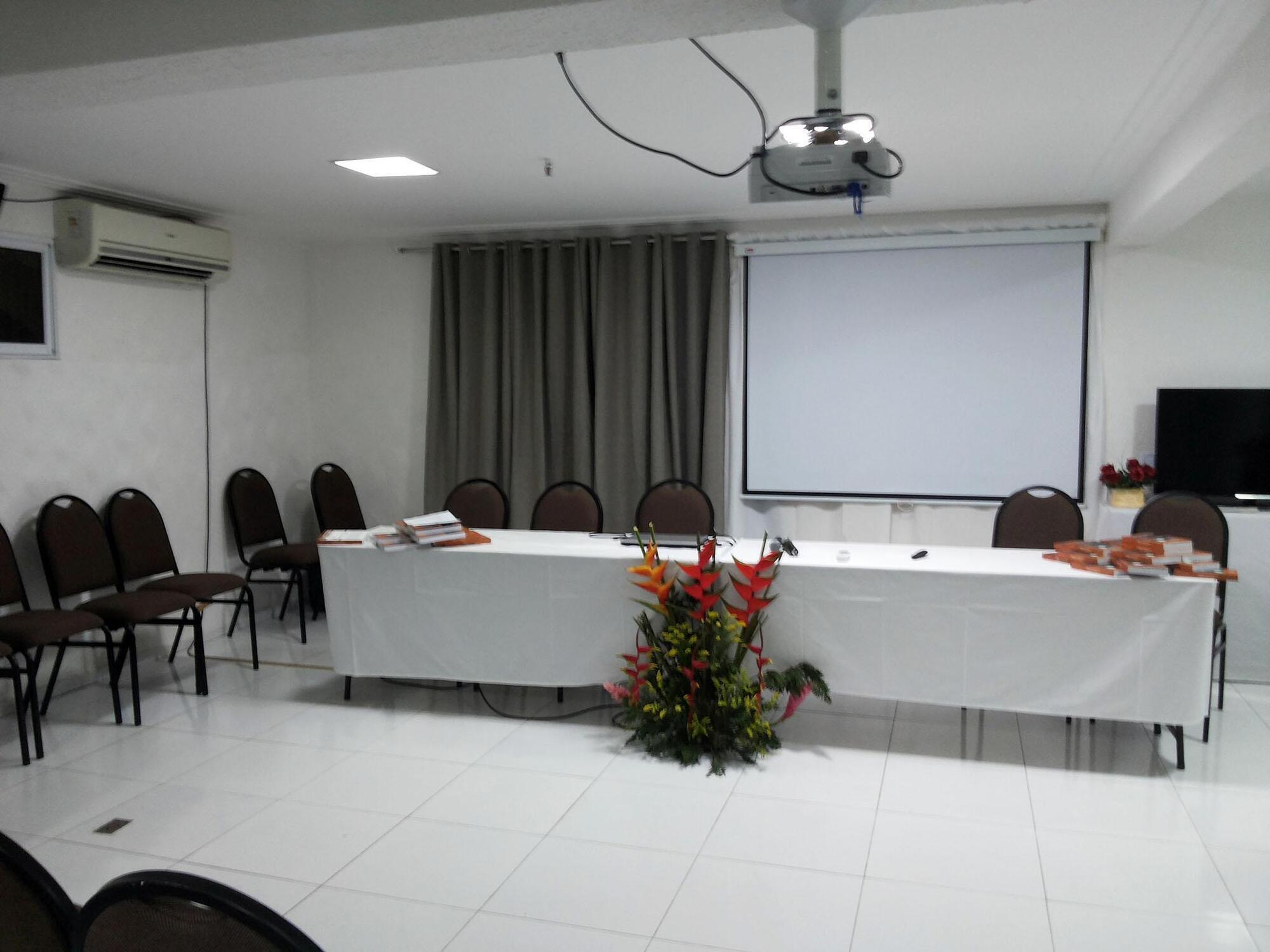 Tabajara Hotel 2*